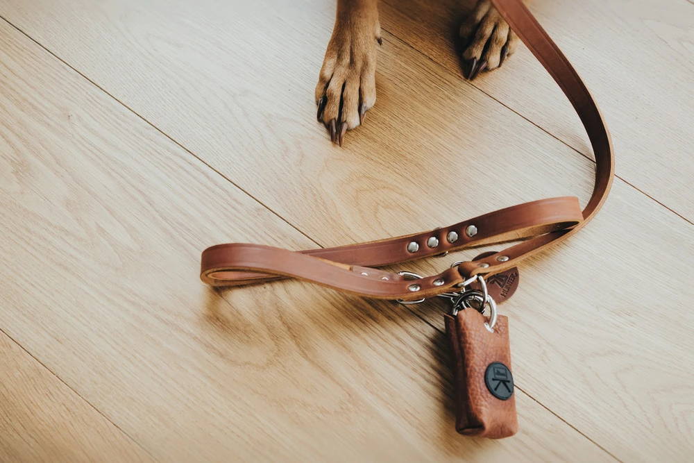 Hunter Yuna høm høm holder Cognac