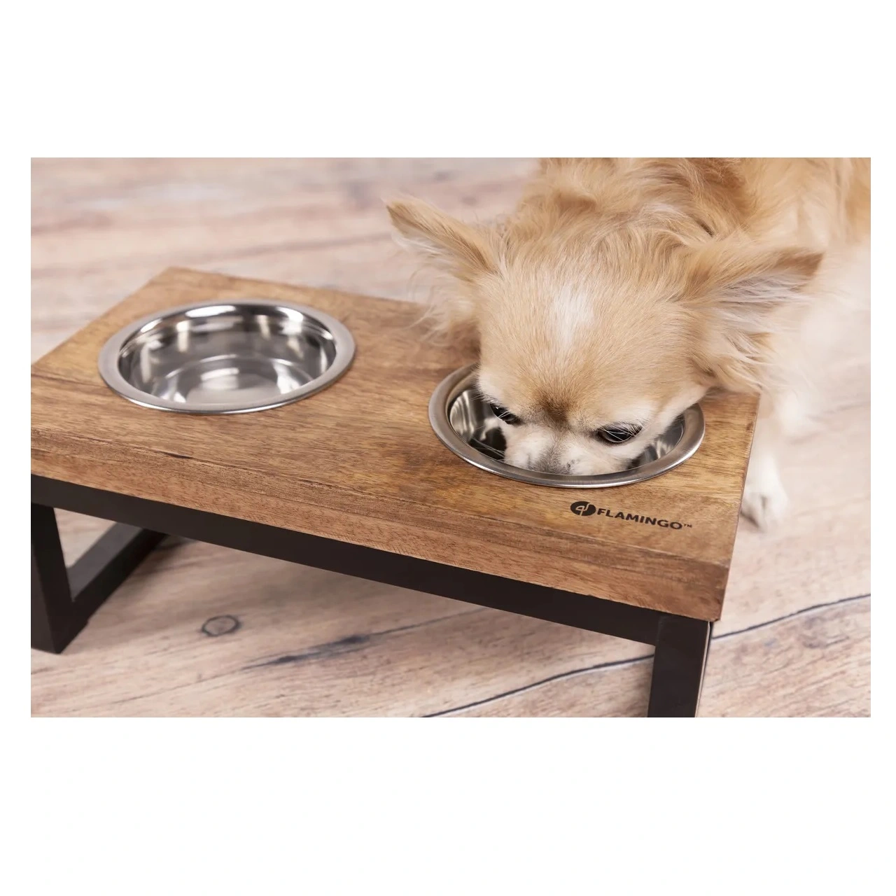 Tommy Twin Feeder Set med stand 1600 ml