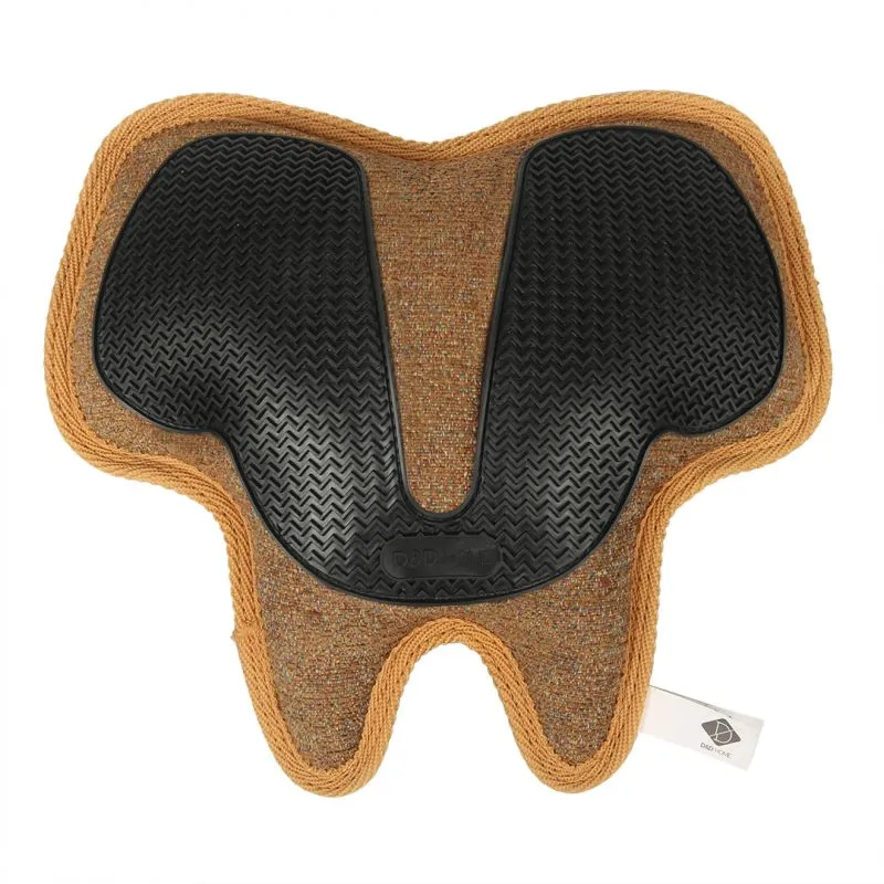 D&D Home Elliot Brown Chenille 25x23 cm - hundelegetøj og slikkemåtte i et