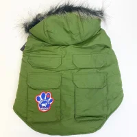 Canada Pooch Everest Explorer hundejakke Militærgrøn 66 cm nr 26