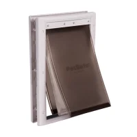 PetSafe Extreme Weather hundelem M med 3 klapper 26,7 x 38 cm